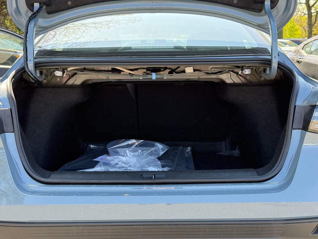 New 2026 Nissan Sentra SV w/ SV Convenience Package image 24