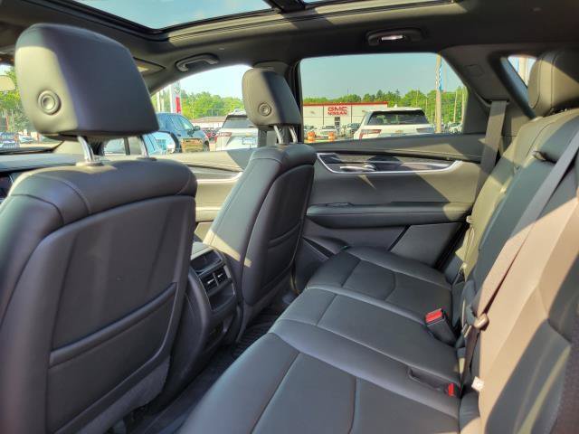 Used 2020 Cadillac XT5 Premium Luxury w/ LPO, Floor Liner Package AWD/4WD image 26