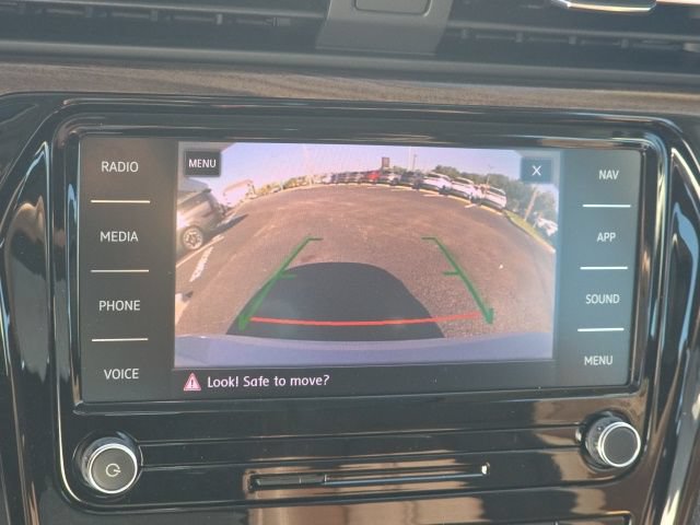 Used 2022 Volkswagen Passat 2.0T FWD image 15