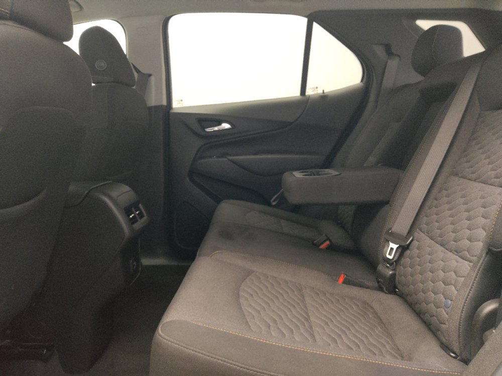Used 2021 Chevrolet Equinox LT AWD/4WD image 18