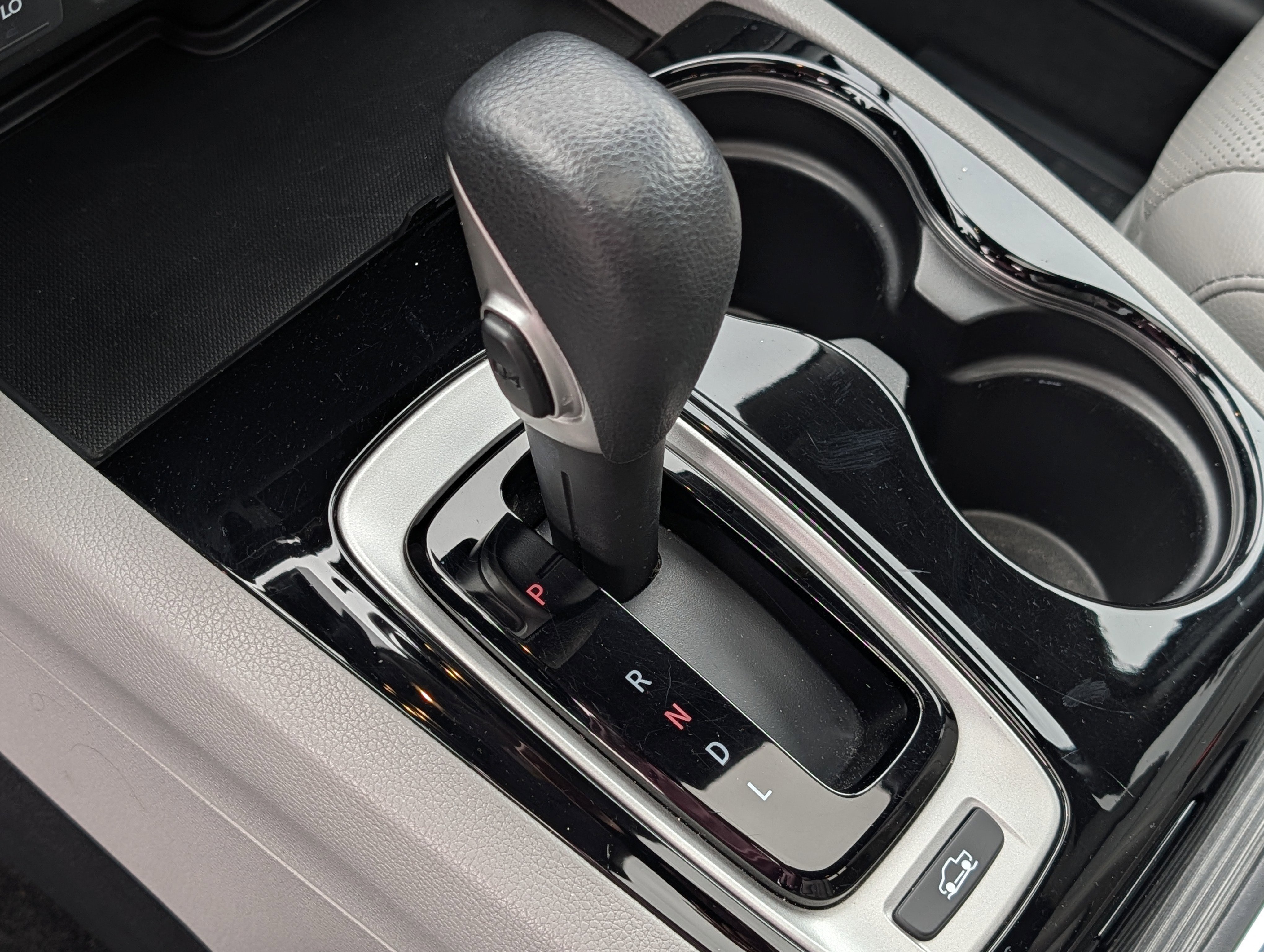 Used 2018 Honda Ridgeline RTL-E image 29