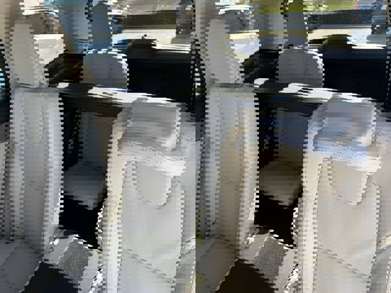 New 2026 Volvo XC90 B6 Ultra w/ Lounge Package image 24