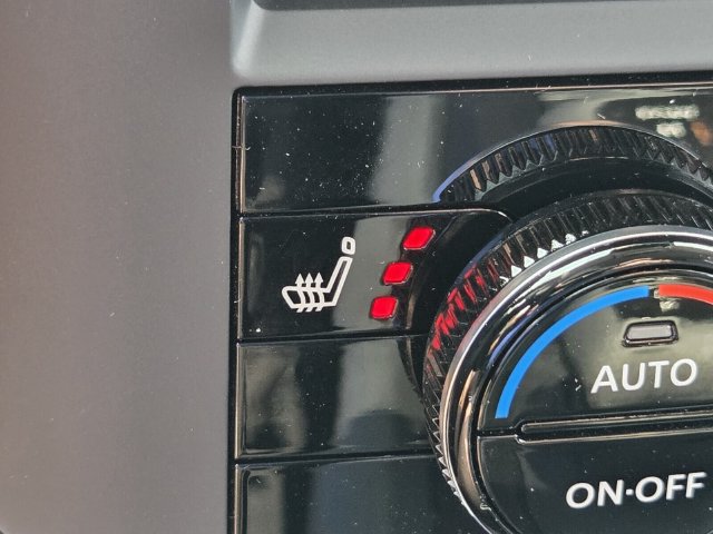 New 2026 Nissan Rogue SV AWD/4WD image 17