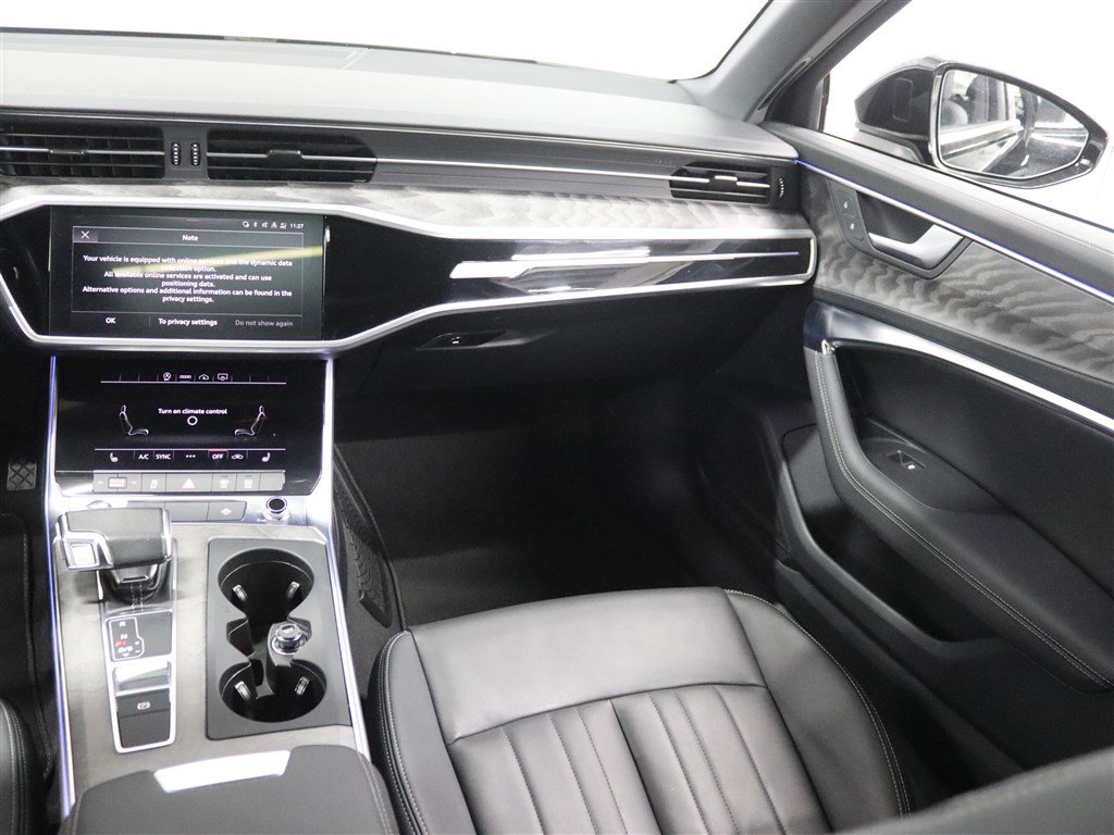 Used 2024 Audi A6 Premium Plus image 21