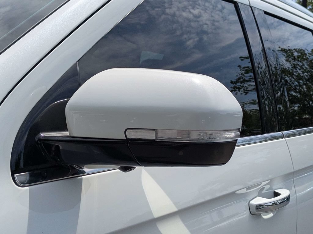 Used 2021 Ford Expedition Limited RWD image 11