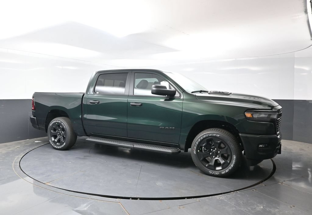 New 2026 RAM 1500 Express AWD/4WD image 3