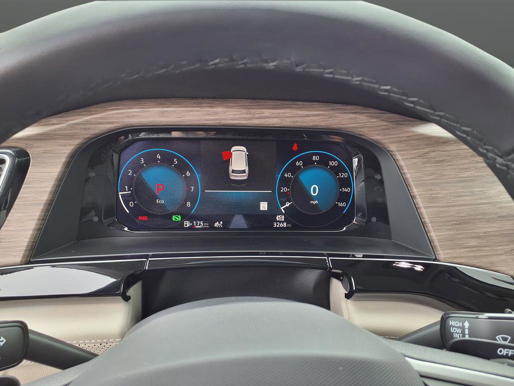 Used 2025 Volkswagen Atlas SEL Premium R-Line image 31