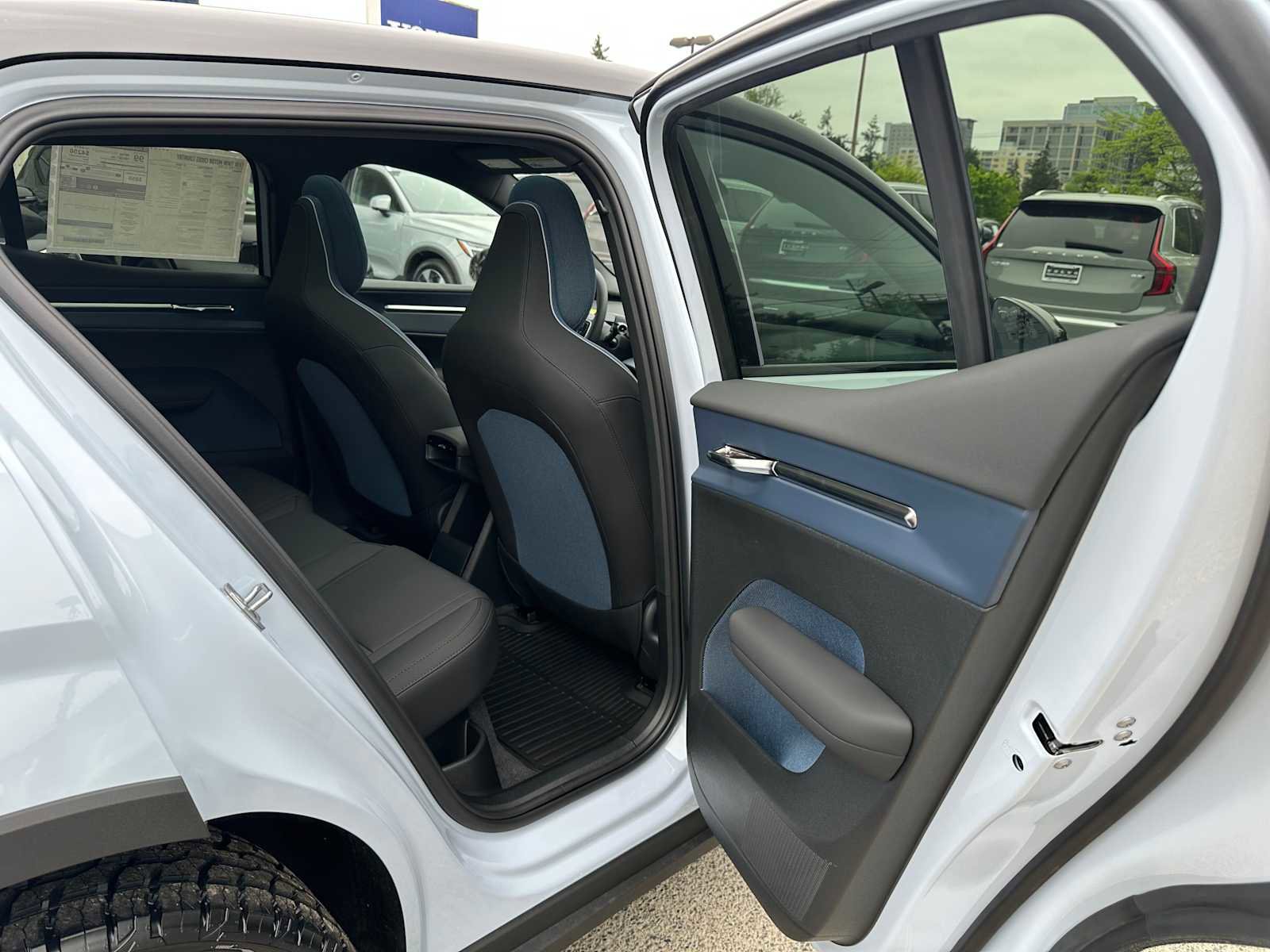 New 2026 Volvo EX30 Cross Country Ultra w/ Protection Package Premier AWD/4WD image 13
