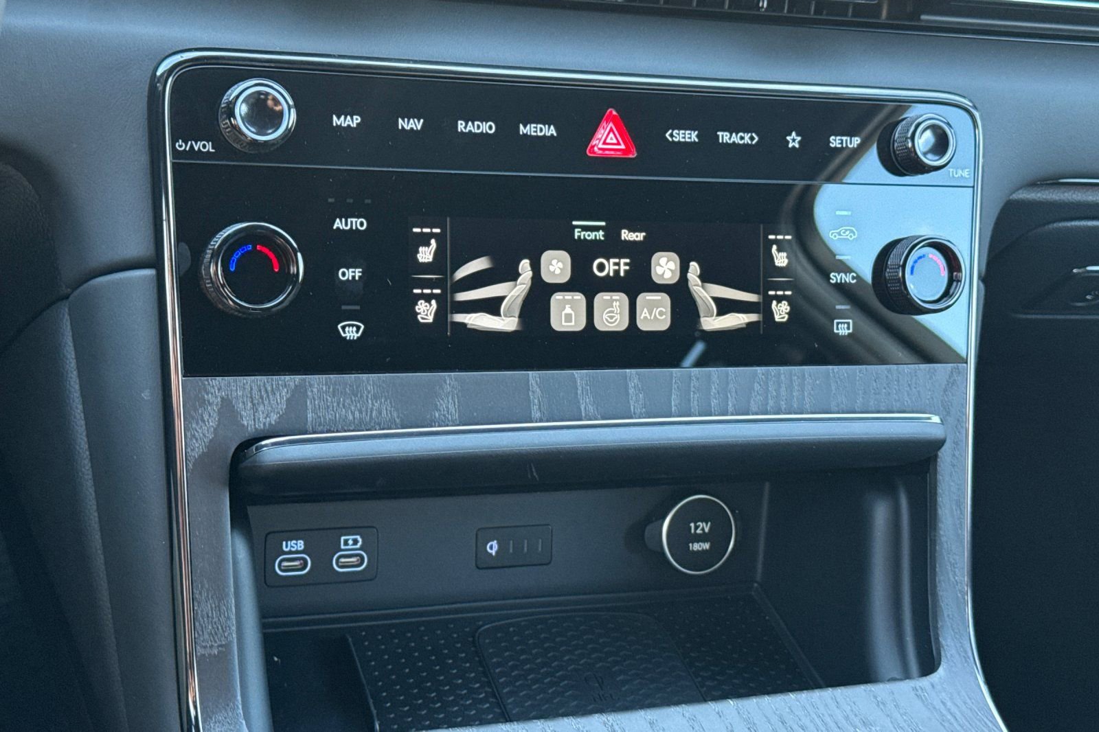 New 2026 Genesis GV80 3.5T Prestige image 26