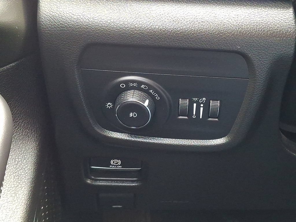 Used 2023 Jeep Grand Cherokee L Overland AWD/4WD image 27
