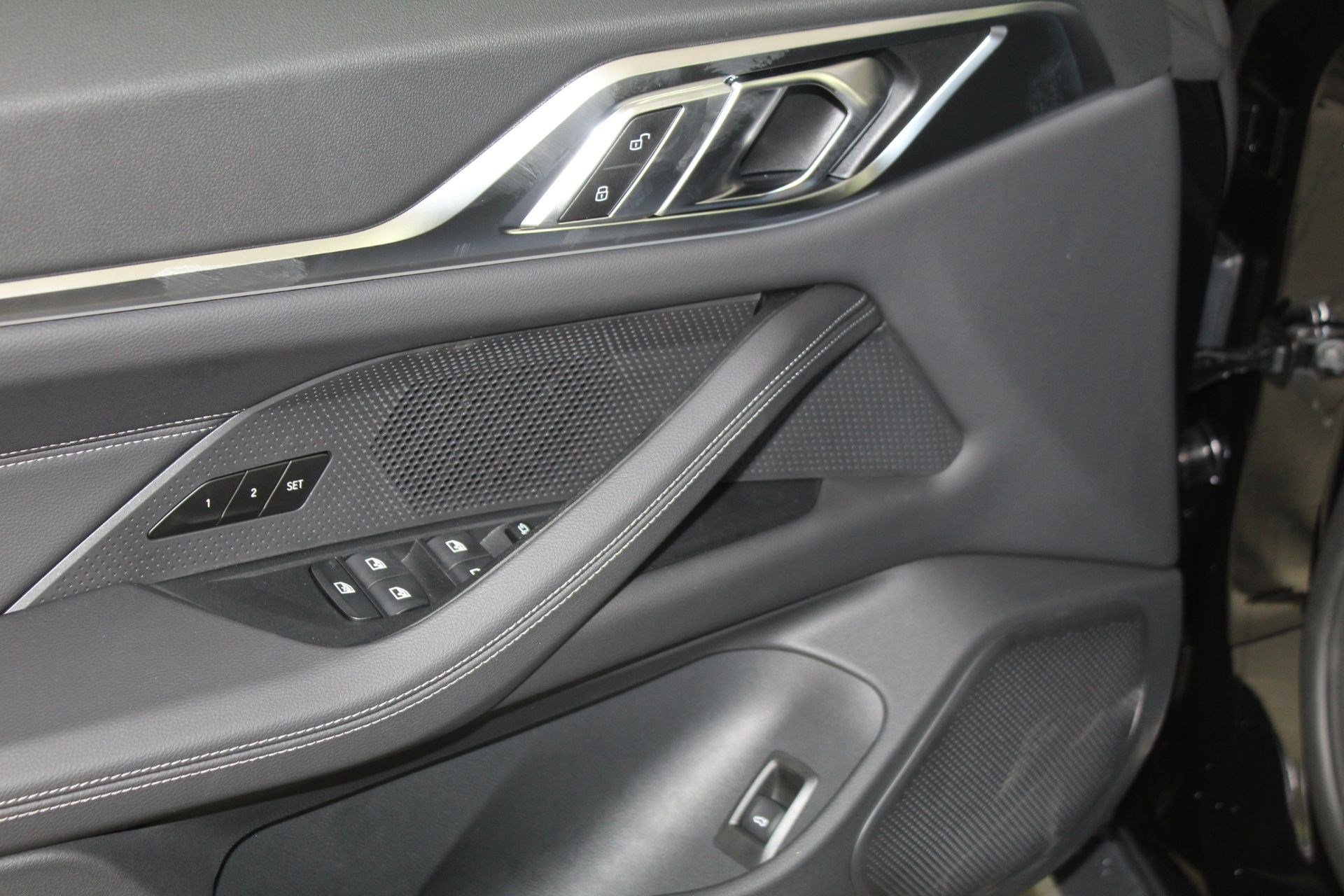 Used 2025 BMW i4 xDrive40i image 26