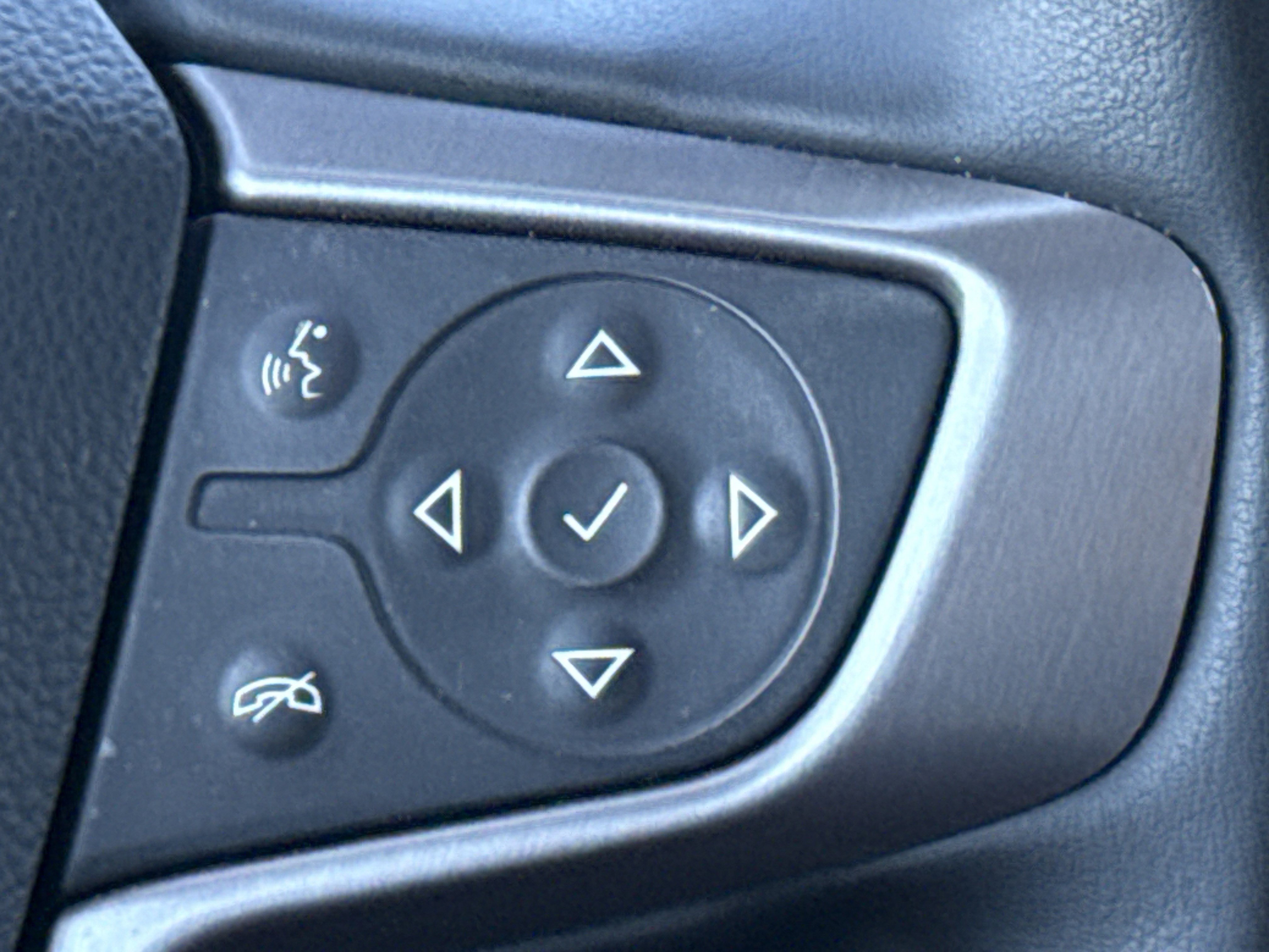 Used 2023 GMC Terrain AT4 image 27