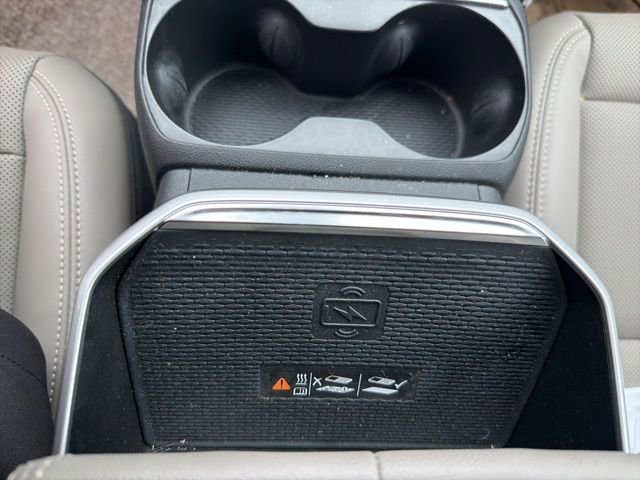 Used 2025 GMC Terrain Elevation w/ Elevation Premium Package image 27