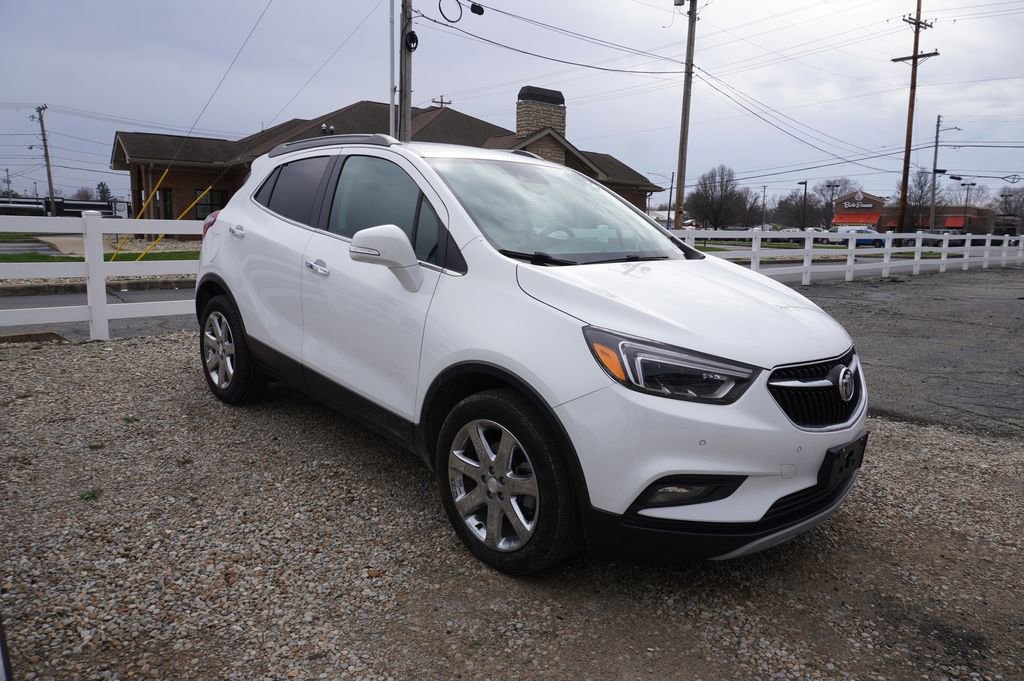 Used 2019 Buick Encore Essence w/ Experience Buick Package image 10