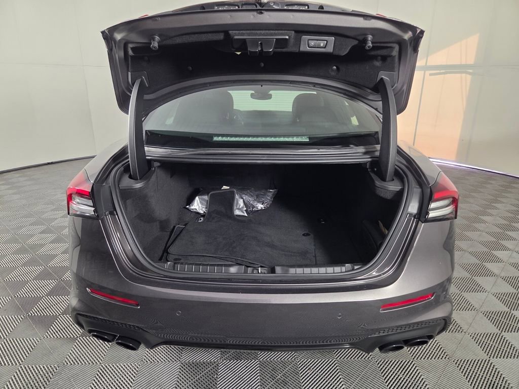 Used 2023 Maserati Ghibli Modena RWD image 29