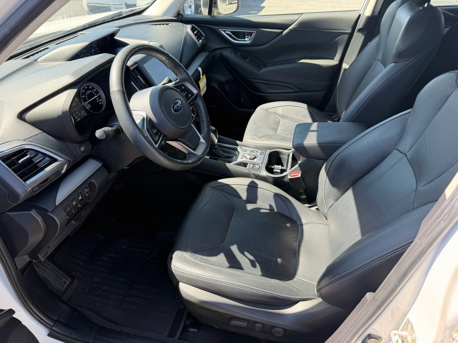 Used 2021 Subaru Forester Limited w/ Popular Package #3 image 16