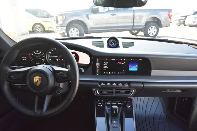 Used 2021 Porsche 911 Carrera image 8