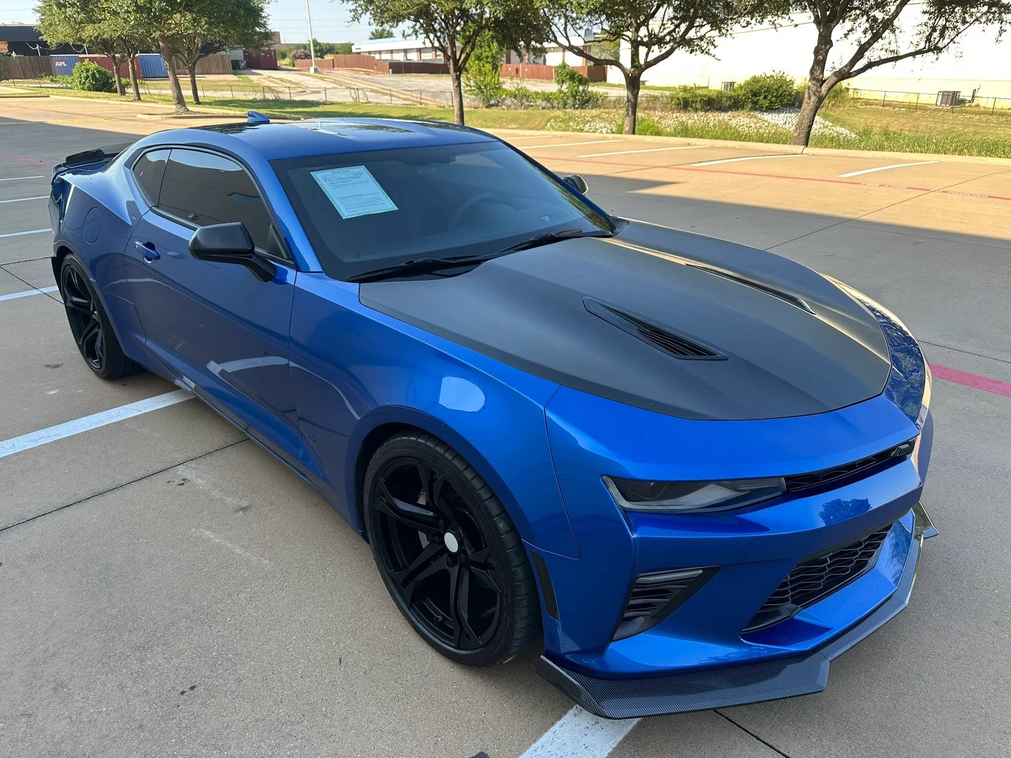 Used 2017 Chevrolet Camaro SS RWD image 4