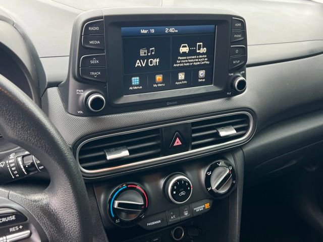 Used 2019 Hyundai Kona SE image 19