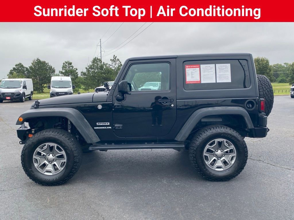 Used 2016 Jeep Wrangler Sport w/ Quick Order Package 24S AWD/4WD image 4