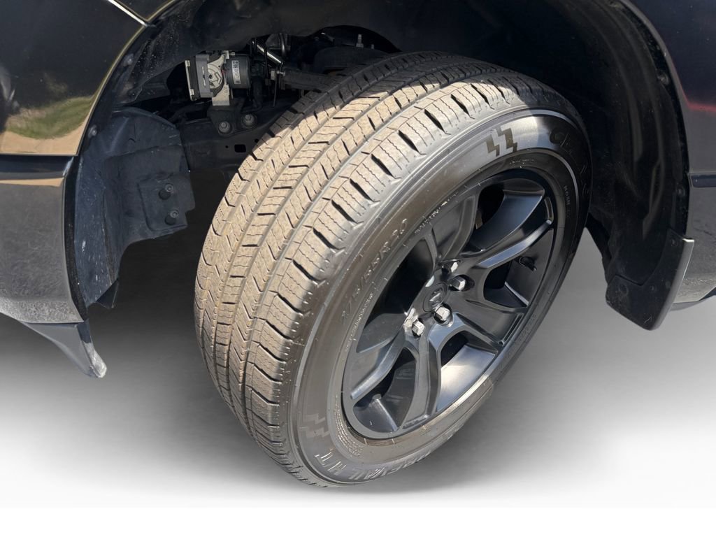 Used 2021 RAM 1500 Big Horn RWD image 9