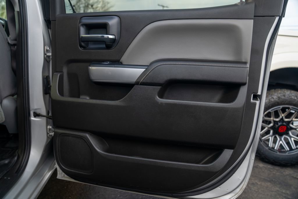 Used 2018 Chevrolet Silverado 1500 LT w/ All Star Edition image 14