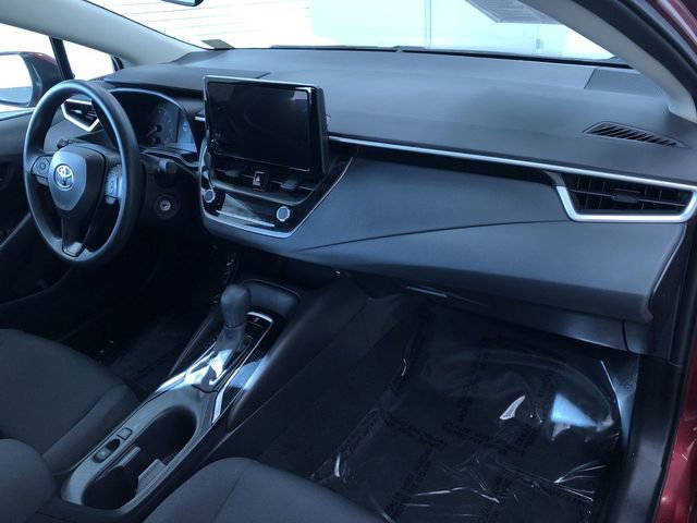 Certified 2025 Toyota Corolla LE image 23