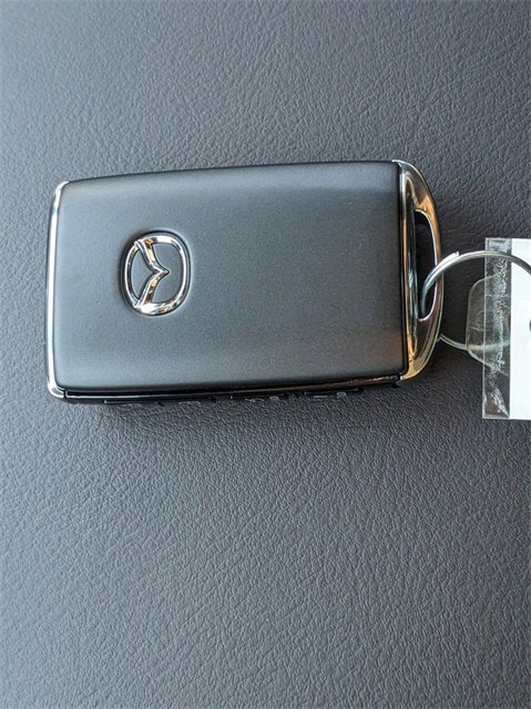 New 2025 MAZDA CX-5 Signature image 35