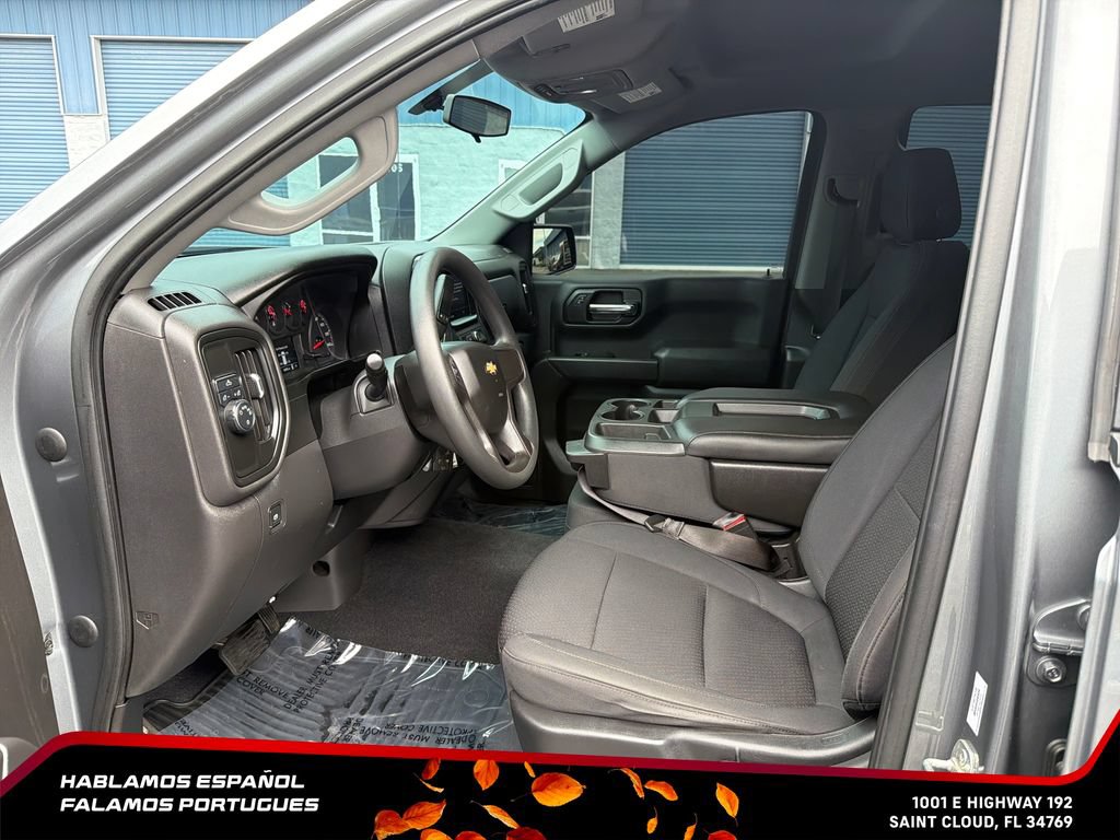 Used 2020 Chevrolet Silverado 1500 Custom w/ Custom Value Package RWD image 12