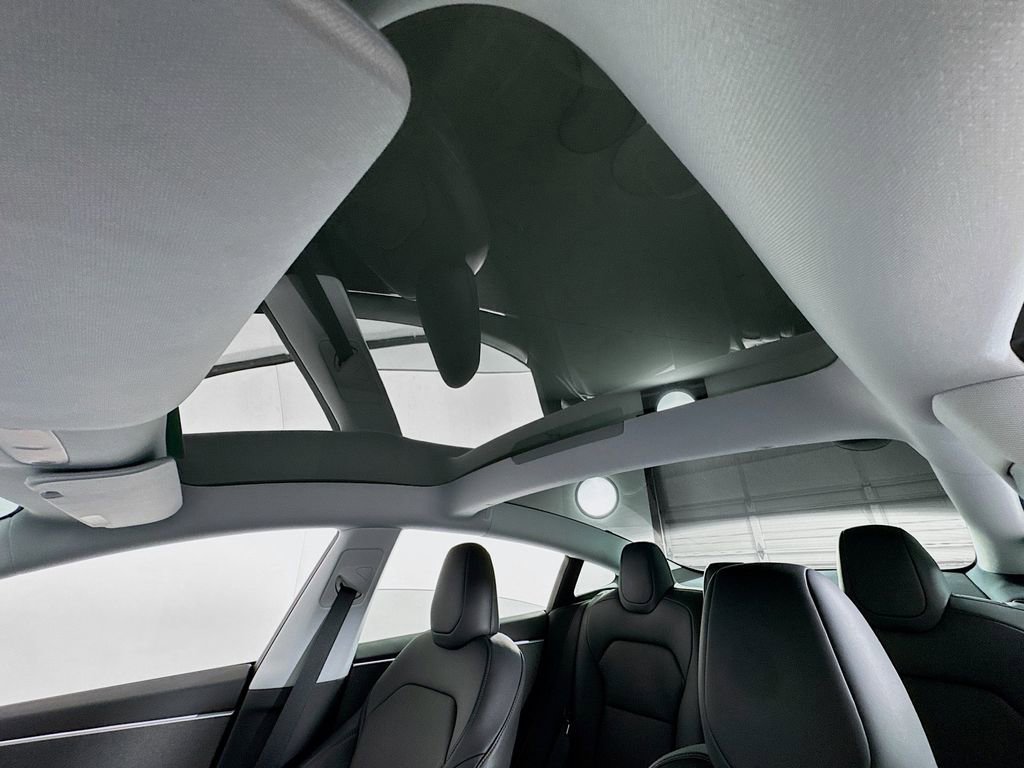 Used 2024 Tesla Model 3 Standard Range image 14
