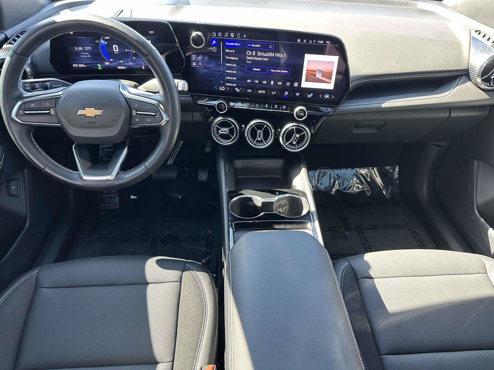 Used 2024 Chevrolet Blazer EV LT AWD/4WD image 9