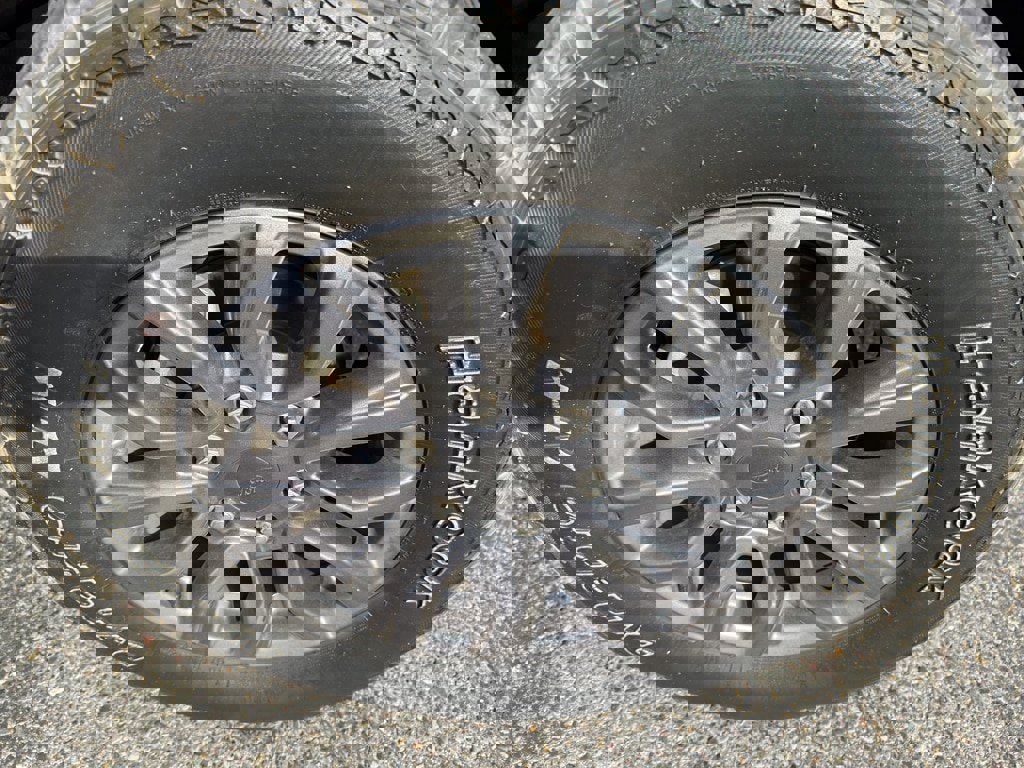 Used 2020 Ford Ranger Lariat w/ Equipment Group 501A Mid image 27