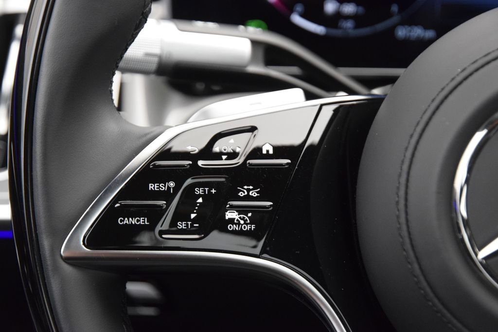 Used 2025 Mercedes-Benz S 580 4MATIC Sedan image 24