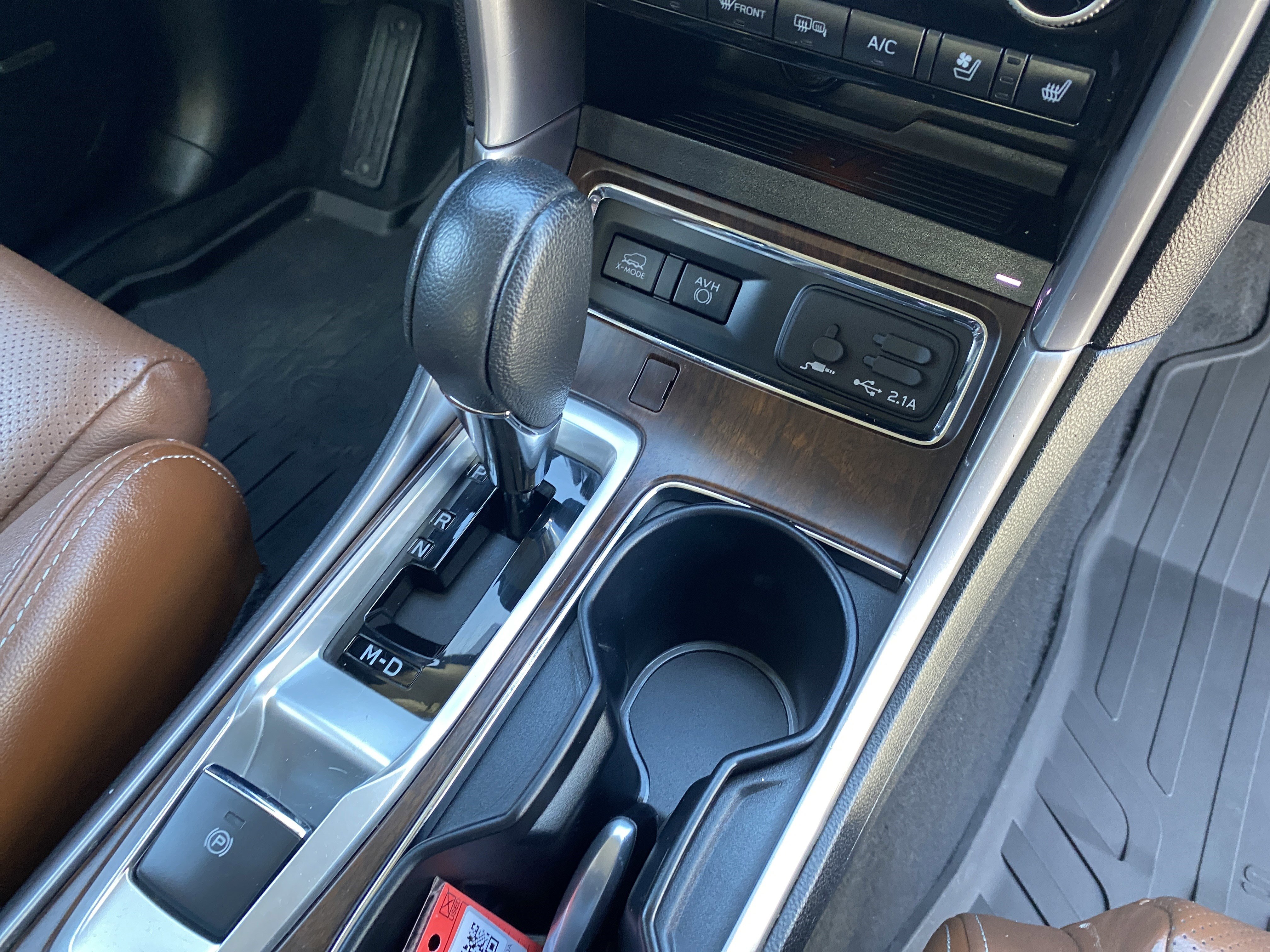 Used 2022 Subaru Ascent Touring w/ Popular Package #2A image 16