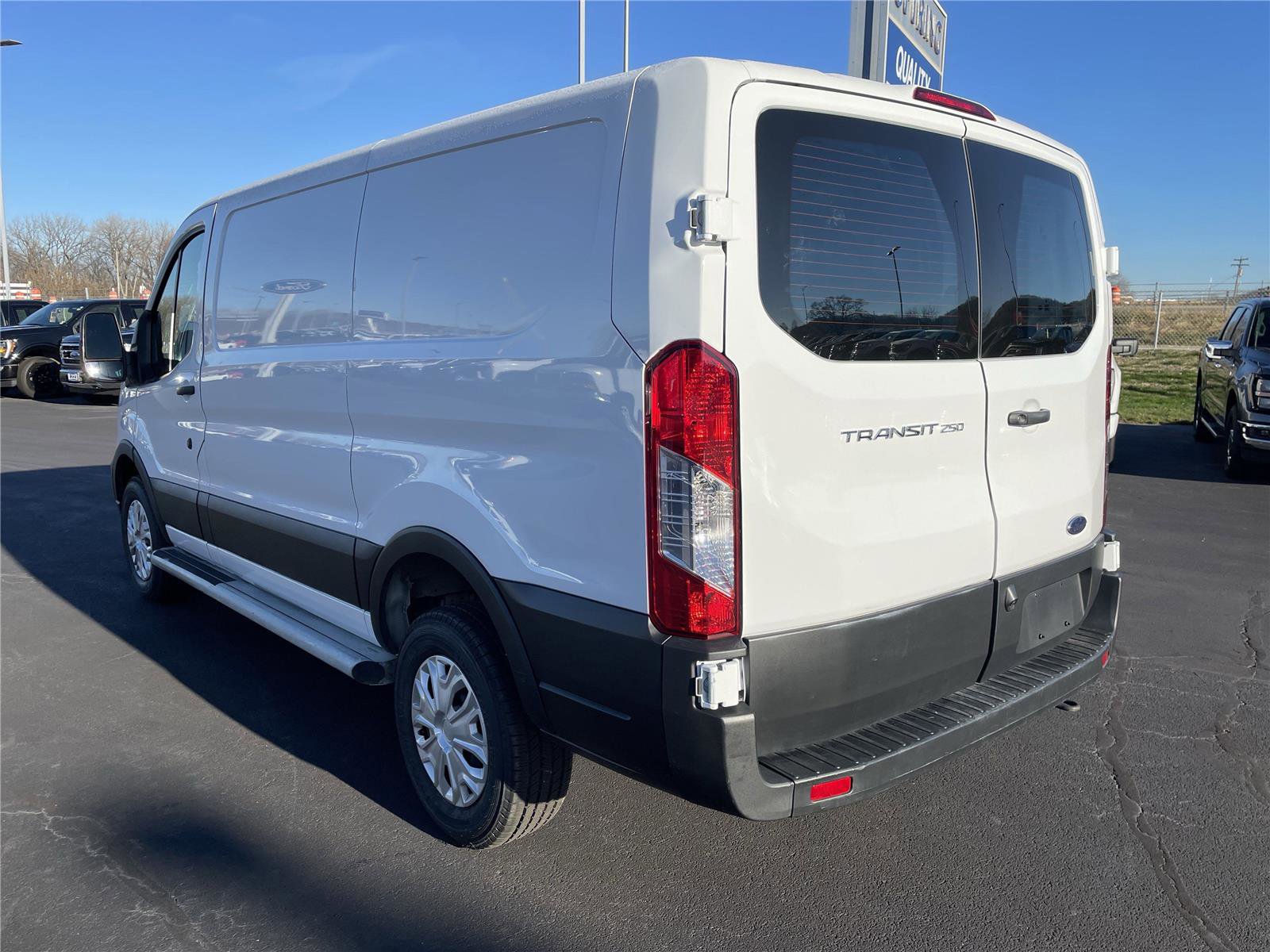 Used 2024 Ford Transit 250 Low Roof w/ Exterior Upgrade Package RWD image 3
