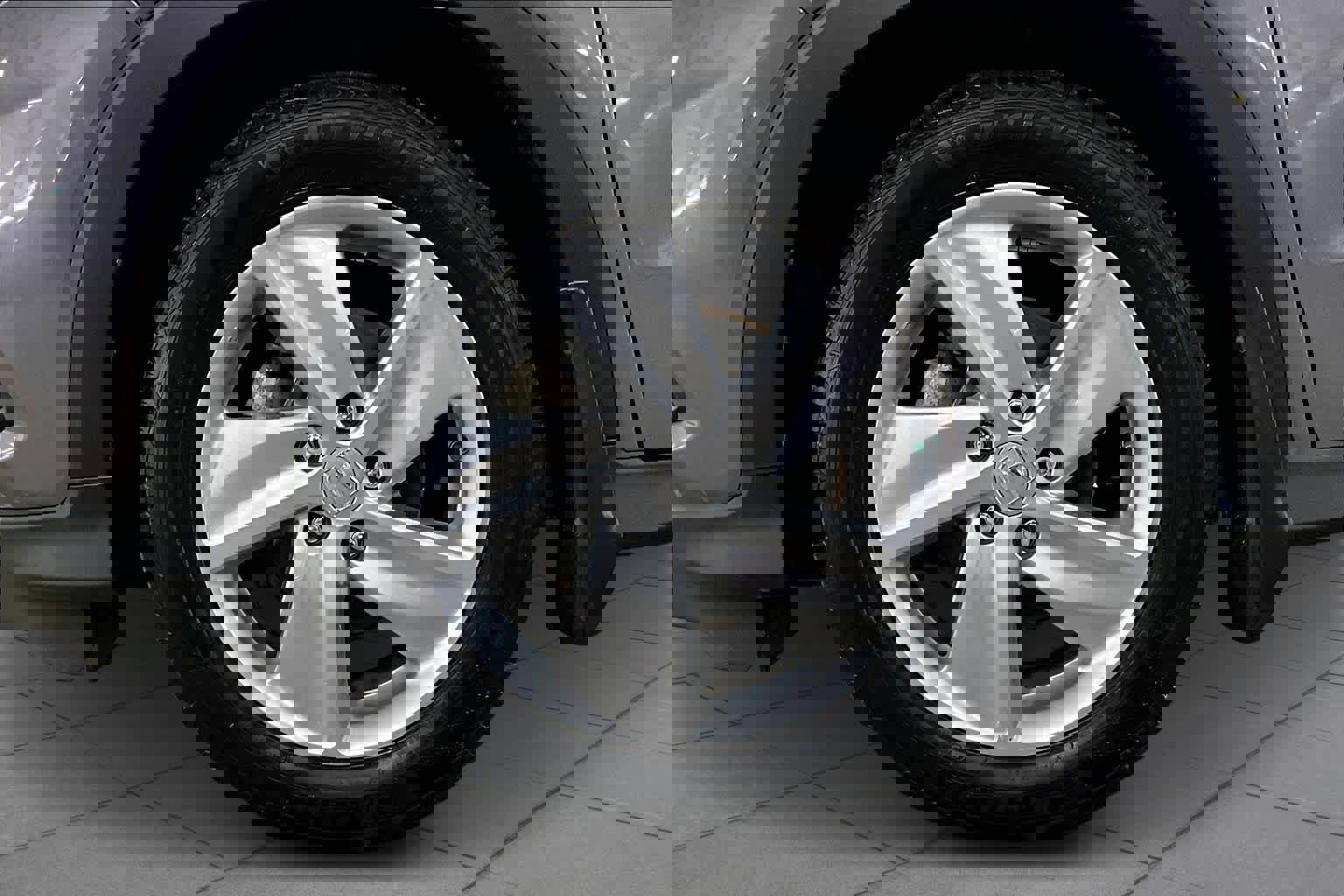 Used 2019 Honda HR-V EX image 11