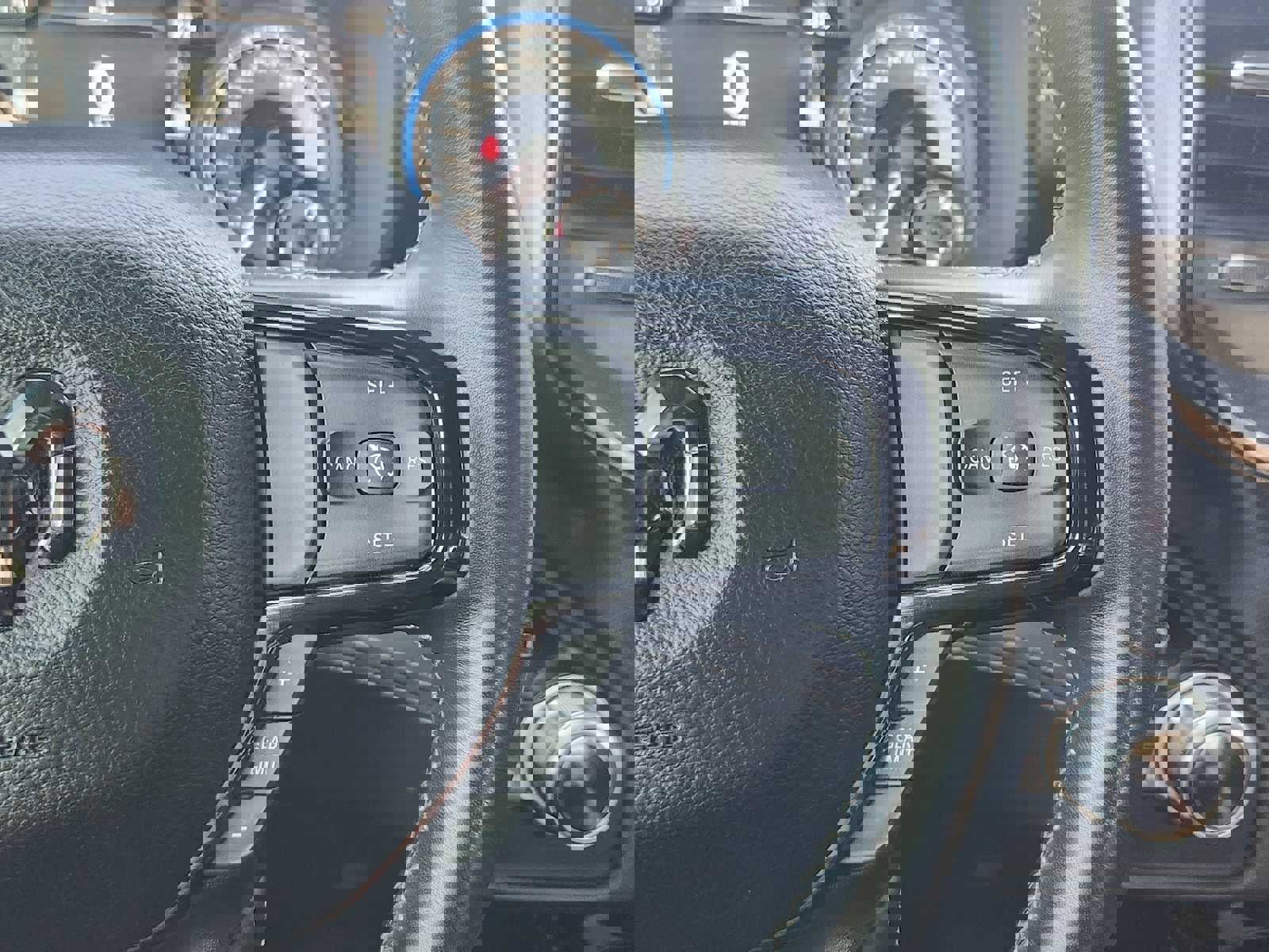 Used 2022 RAM 1500 Limited w/ Body-Colour Bumper Group image 18