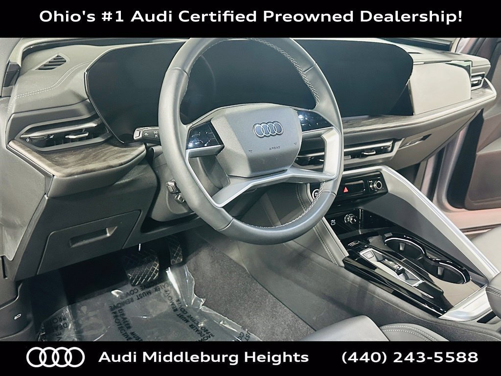 Certified 2025 Audi Q5 Premium AWD/4WD image 13
