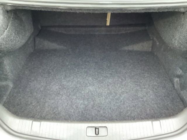 Used 2013 Buick LaCrosse Premium w/ Entertainment Package FWD image 10