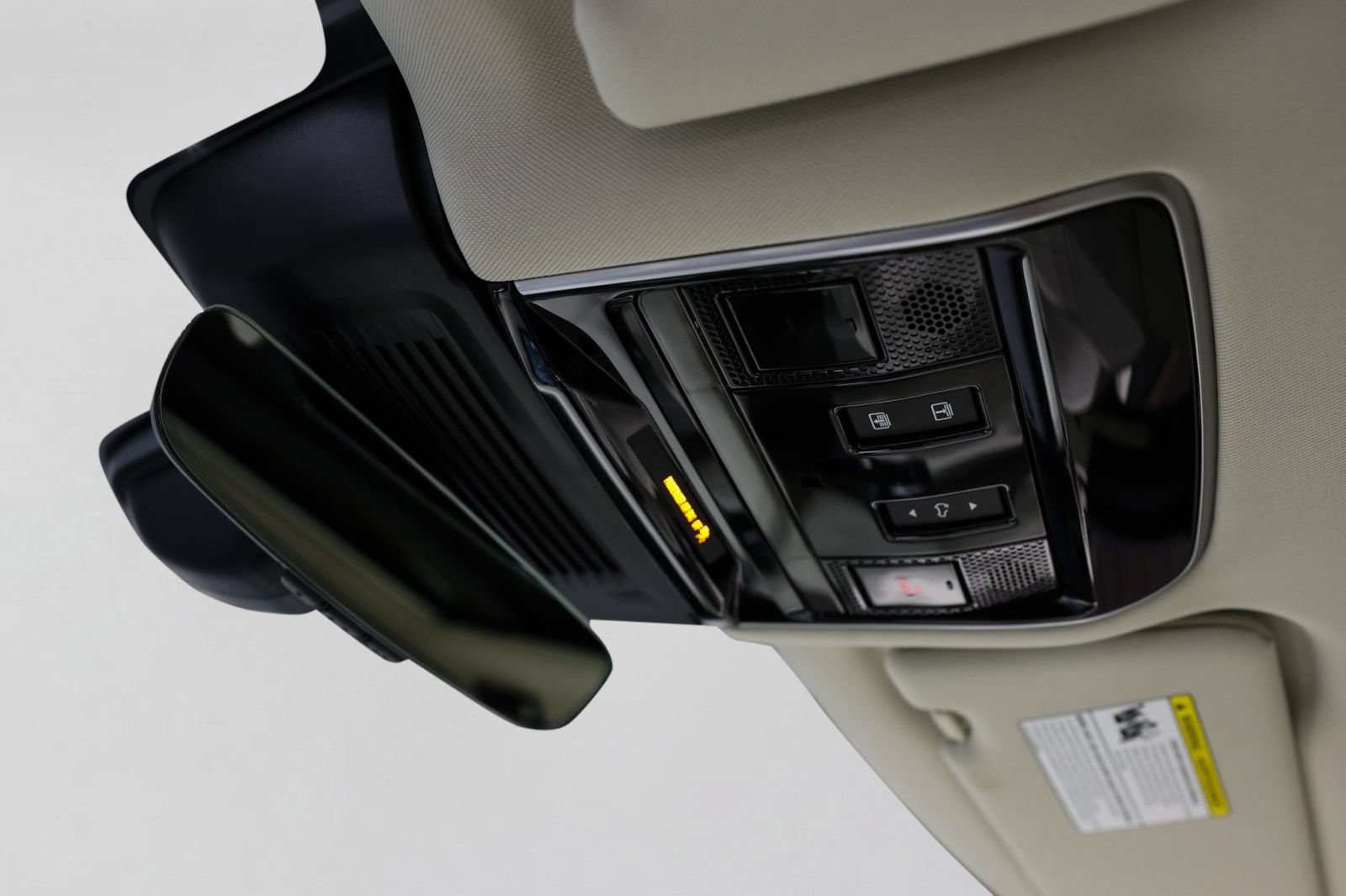 Used 2025 Land Rover Range Rover SE AWD/4WD image 15