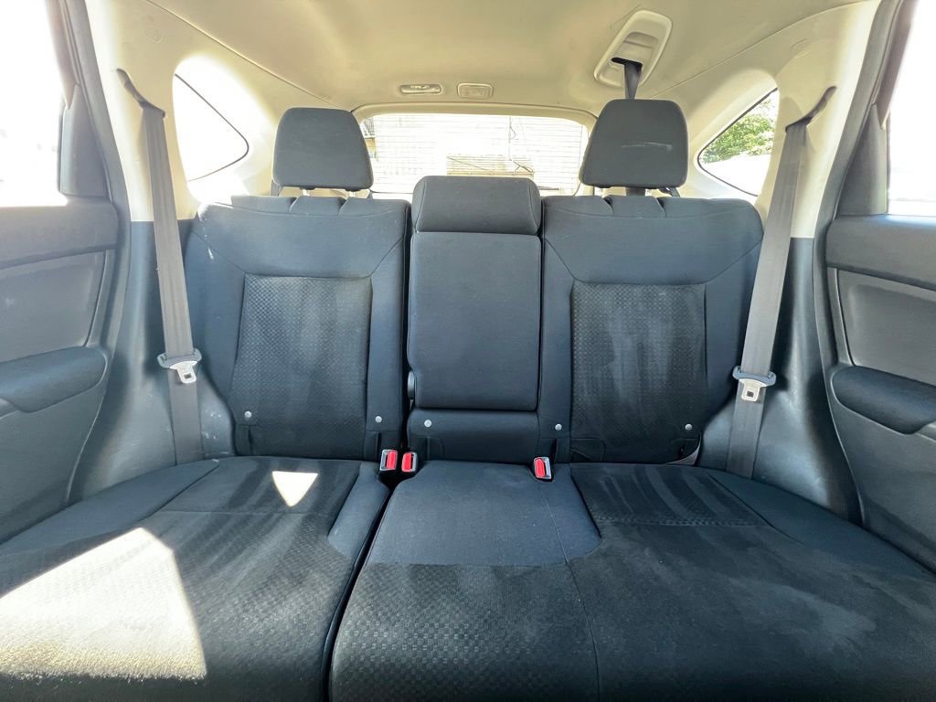 Used 2015 Honda CR-V LX image 13
