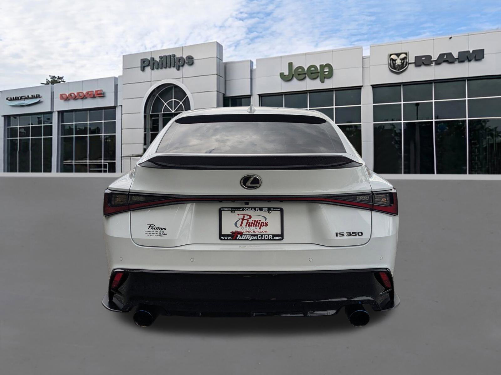 Used 2023 Lexus IS 350 F Sport w/ Memory Package RWD image 4