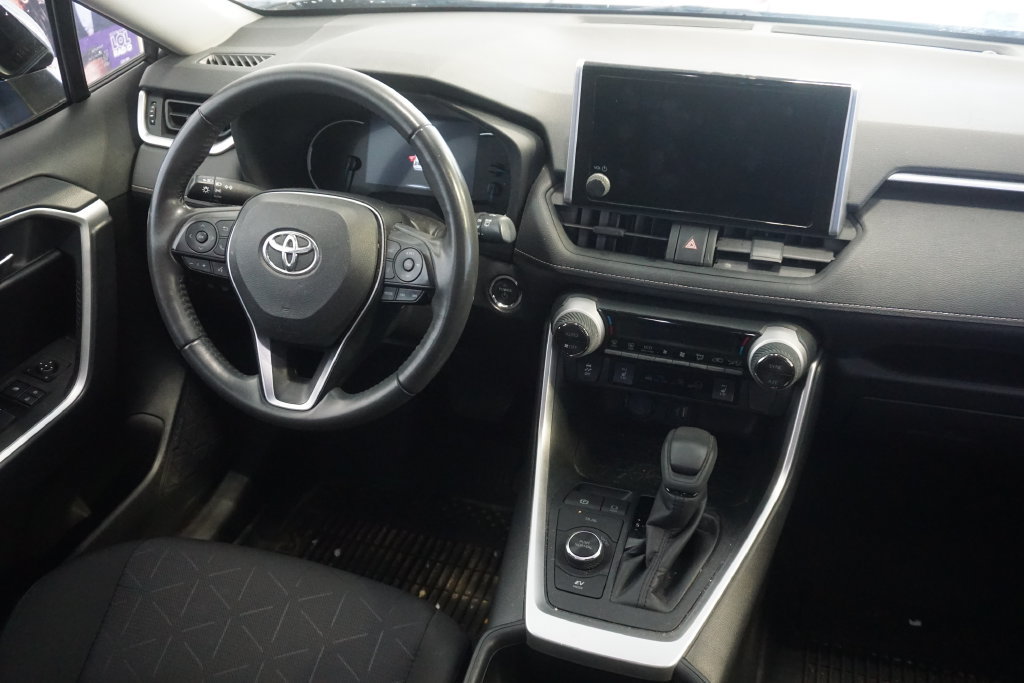 Used 2023 Toyota RAV4 XLE w/ Convenience Package AWD/4WD image 27