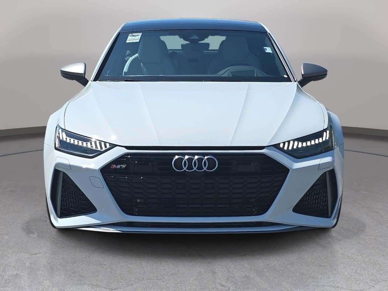 Used 2025 Audi RS 7 Performance image 2