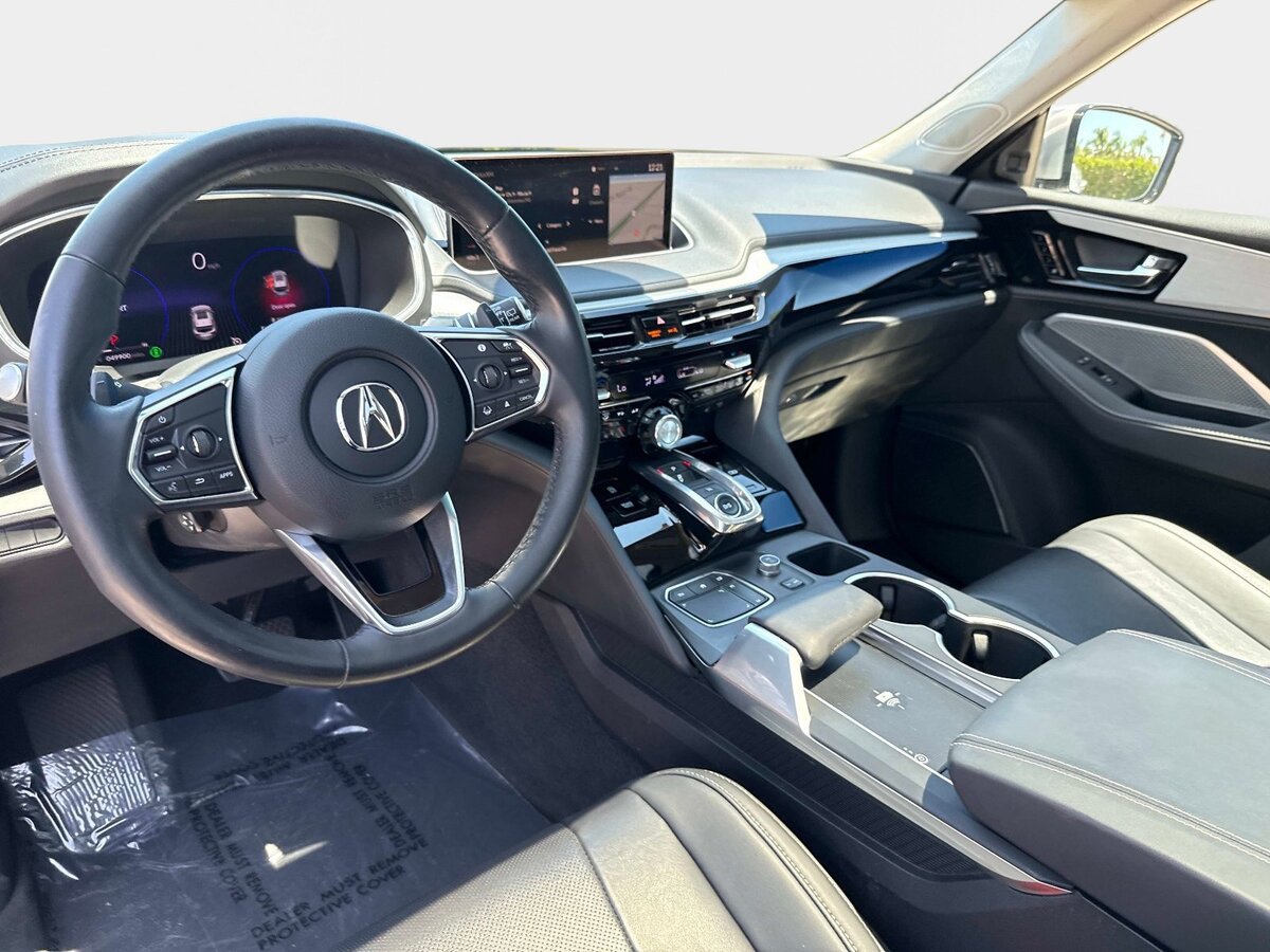 Used 2023 Acura MDX w/ Technology Package FWD image 15