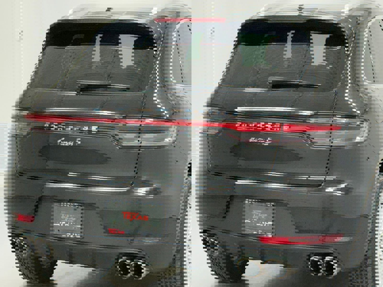 Used 2019 Porsche Macan S image 12