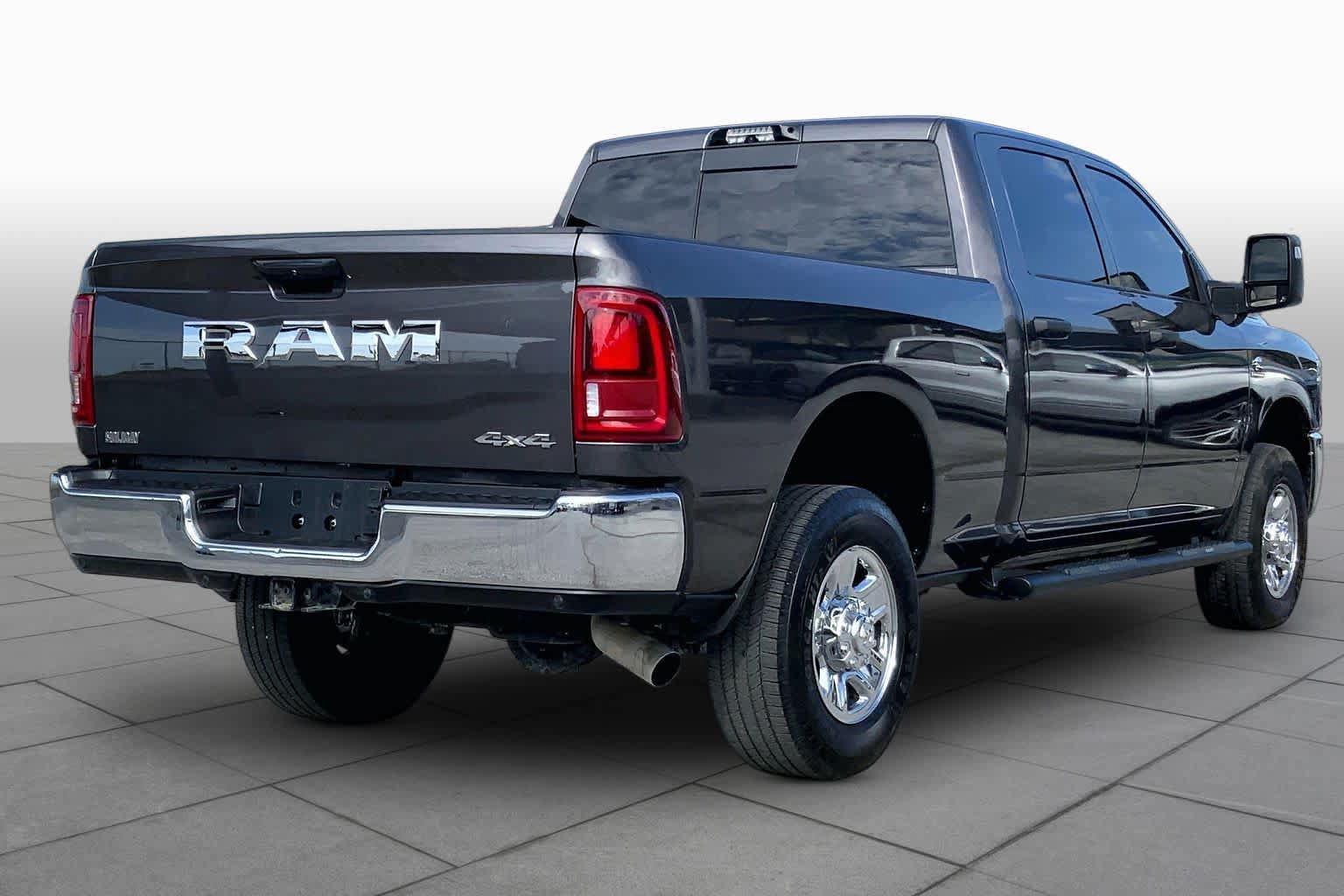 Used 2026 RAM 2500 Tradesman AWD/4WD image 23