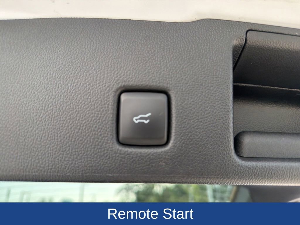 Certified 2021 Ford Escape SE w/ SE Sport Appearance Package image 8