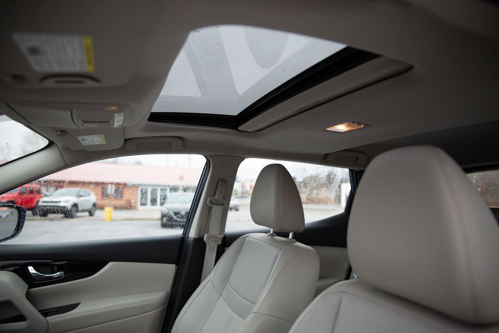 Used 2021 Nissan Rogue Sport SL w/ Premium Package image 20