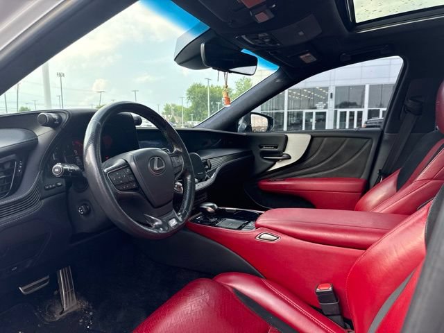 Used 2018 Lexus LS 500 F Sport w/ Accessory Package (Z2) AWD/4WD image 14